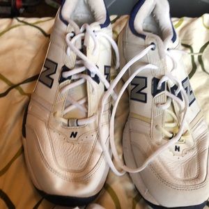 New balance men’s sneakers